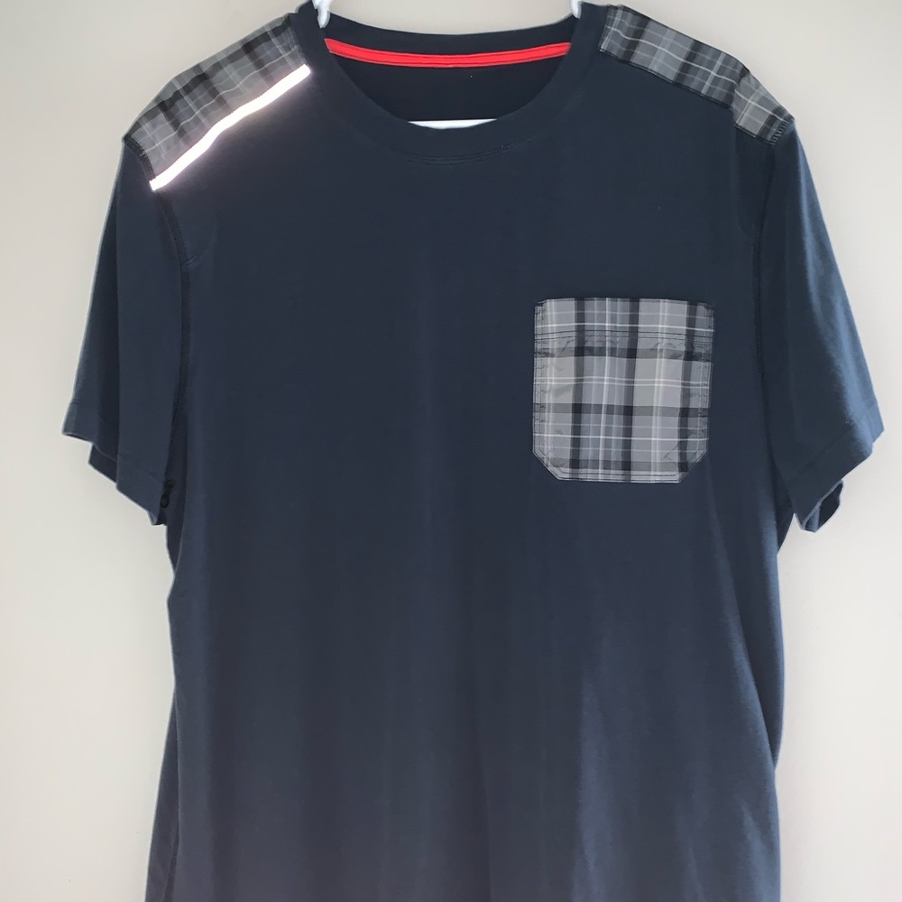 Lululemon shirt